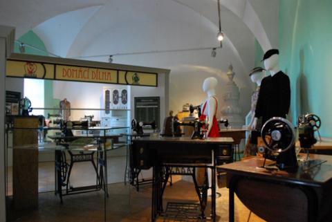 MUZEUM JIND�ICHOHRADECKA