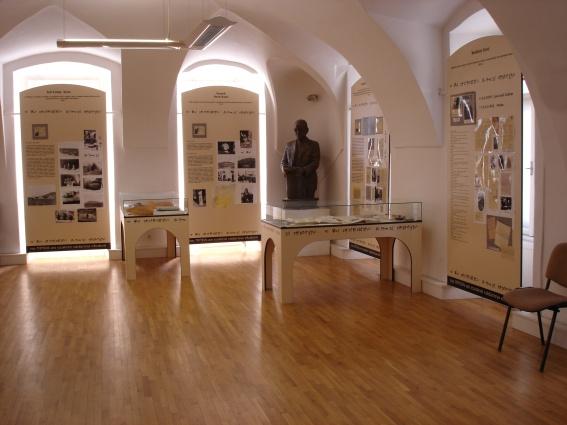 Muzeum Bedicha Hroznho v Lys nad Labem