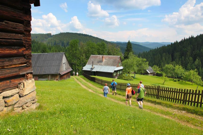 FOTOSTEZKA VALACHY VELK KARLOVICE