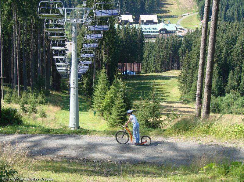 LANOVKA ZBOJNK BL