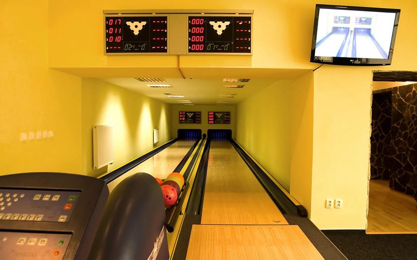 Horsk hotel Excelsior - bowling