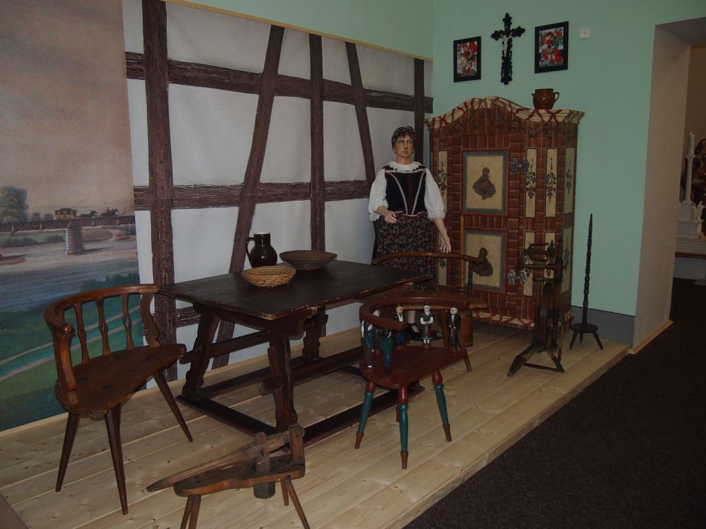 Z�MEK S MUZEJN� EXPOZIC� SOKOLOV