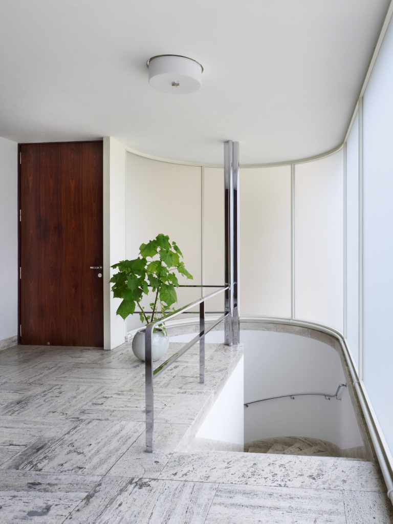 VILA TUGENDHAT V BRN� (UNESCO)