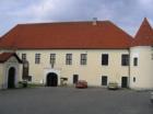 ZÁMEK LOUŇOVICE POD BLANÍKEM