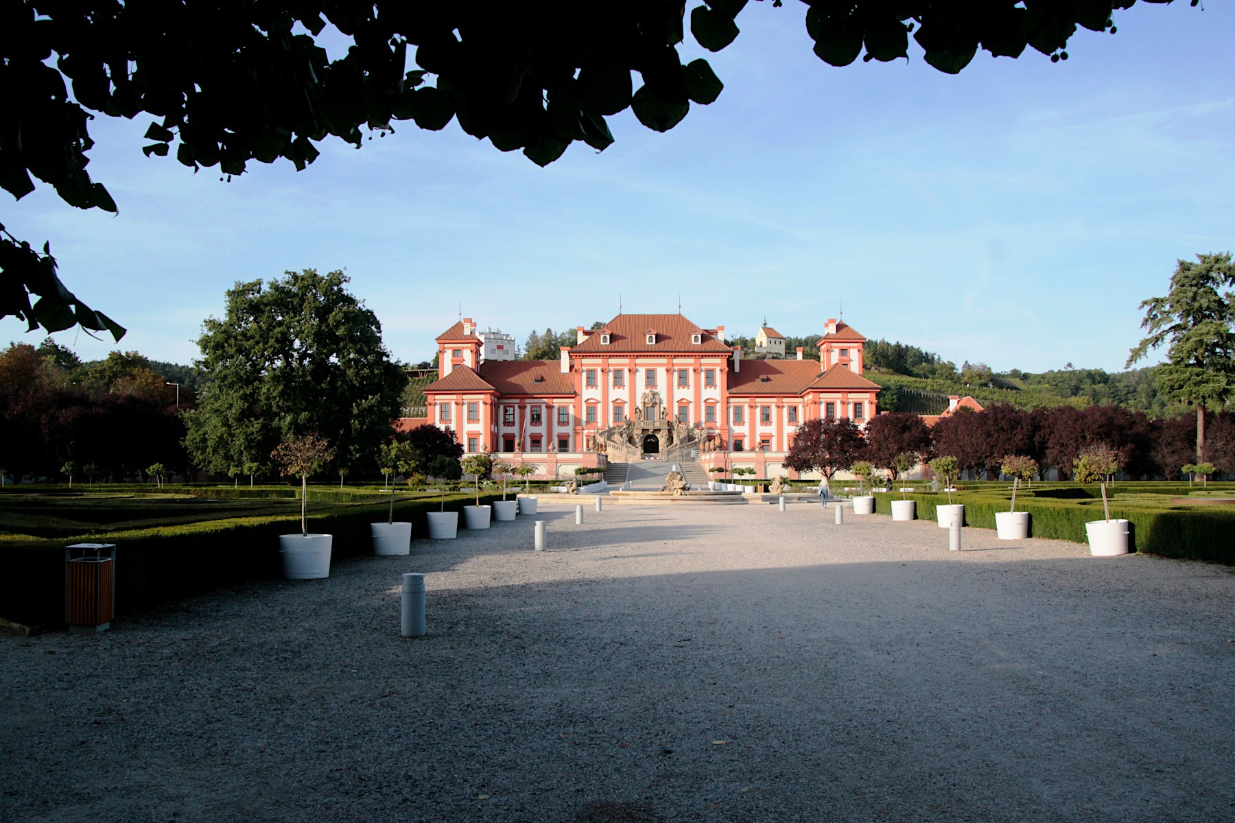 TROJSK� Z�MEK - PRAHA TROJA
