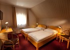 Hotel Krav hora - dvoulkov pokoj 
(klikni pro zvten)