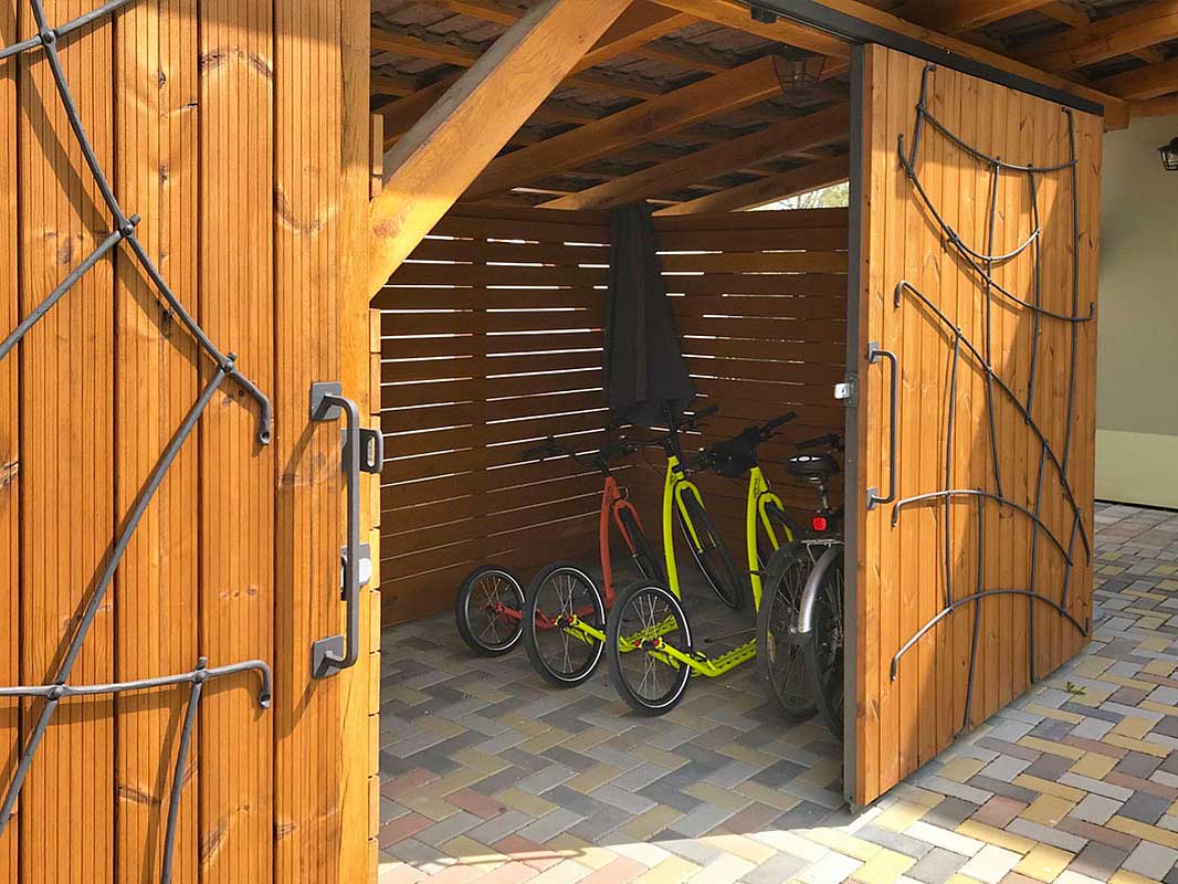 PENZION RO�MBERK - LU�NICE