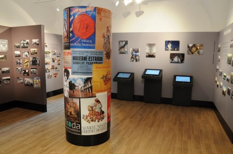 St�l� expozice d�jim m�sta UH
