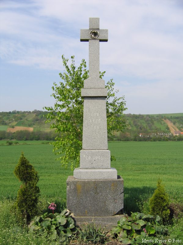 K�� Hu��n�v, Bohuslavice