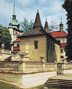 KOLOSTUJOVY V̎I�KY V TEPLIC�CH