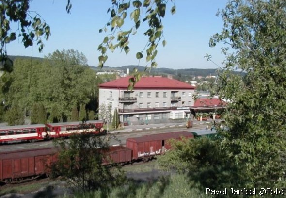 Vlakov� n�dra��