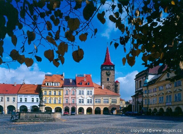 Vald�tejnsk� n�m�st�