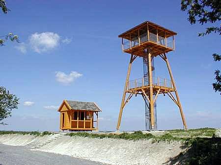 rozhledna na Jaro�ovsk�m kopci, zdroj: http://www.mastale.cz/rozhledna/