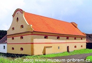 MUZEUM �P�CHAR PROST�EDN� LHOTA