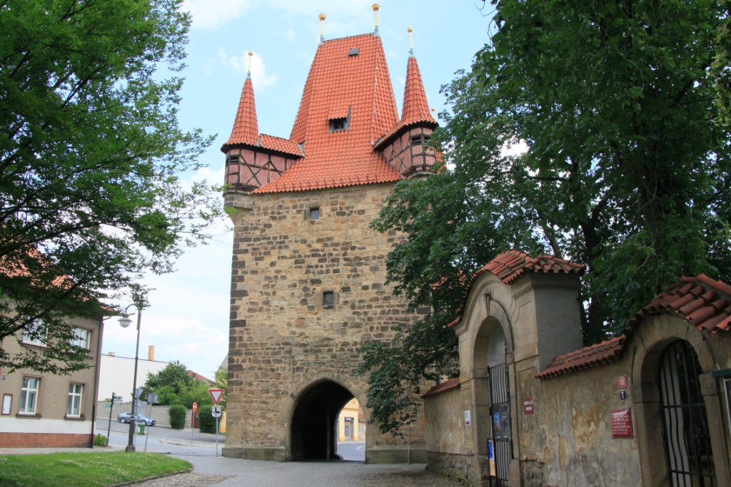 PRA�SK� BR�NA V RAKOVN�KU