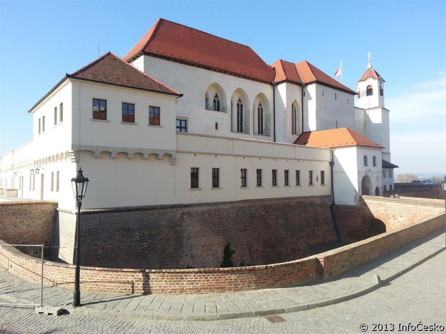 Hrad pilberk