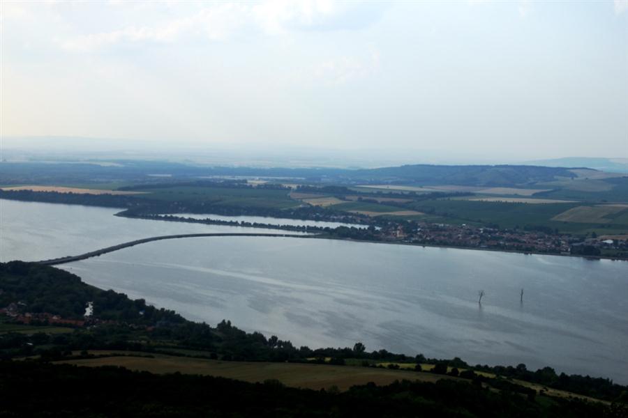 Vodn� n�dr� Nov� Ml�ny